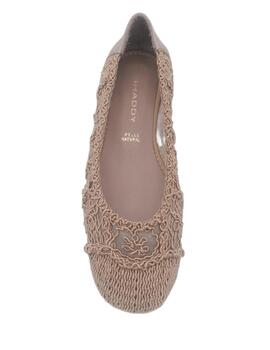 Bailarina tipo crochet en beige mujer