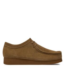 Zapato de Clarks Wallabe dark sand hombre