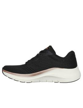 Deportiva Skechers Arch Fit negra 150067