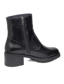 Botines Callaghan negros waterproof mujer