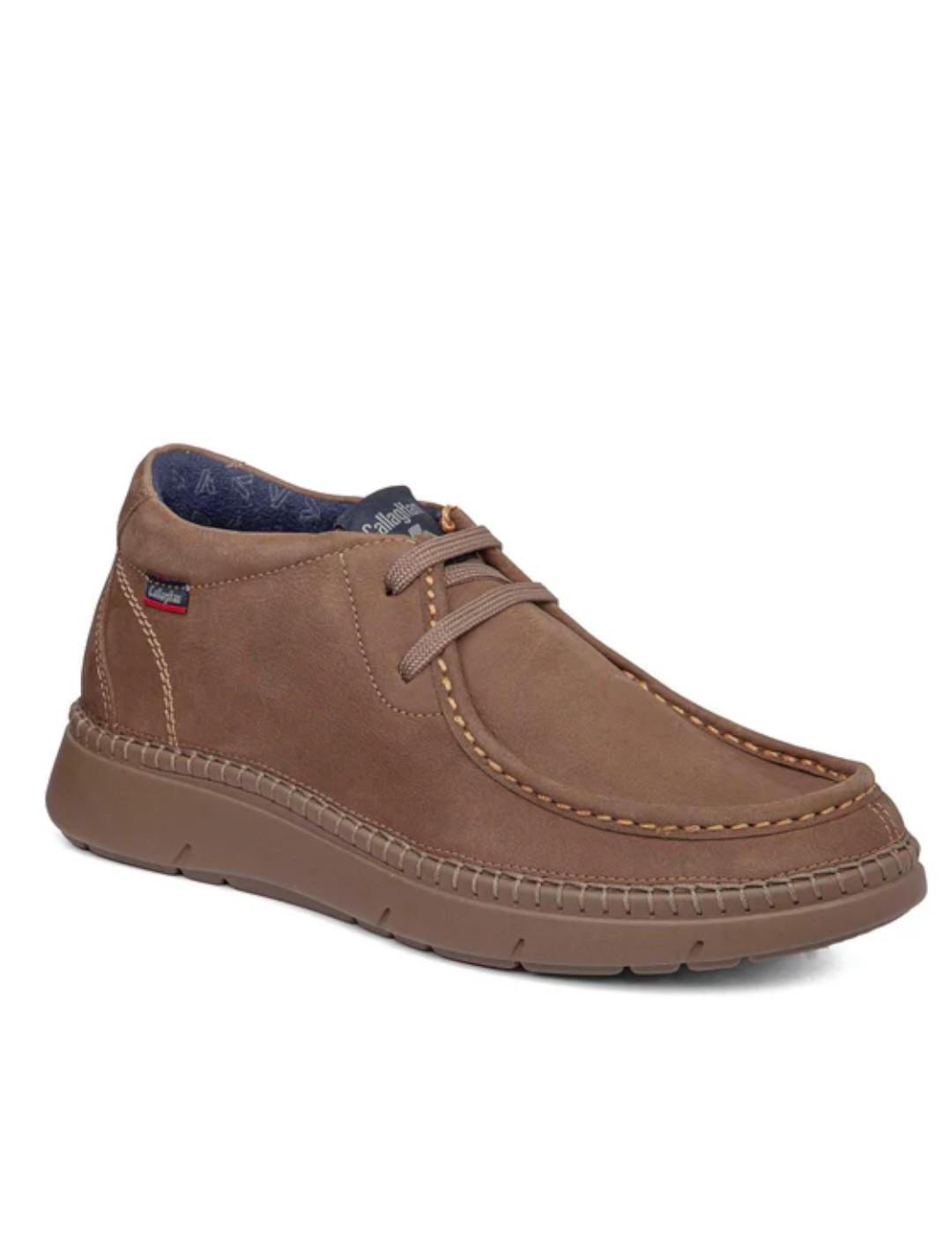 Botines Wallabee Callaghan beige hombre