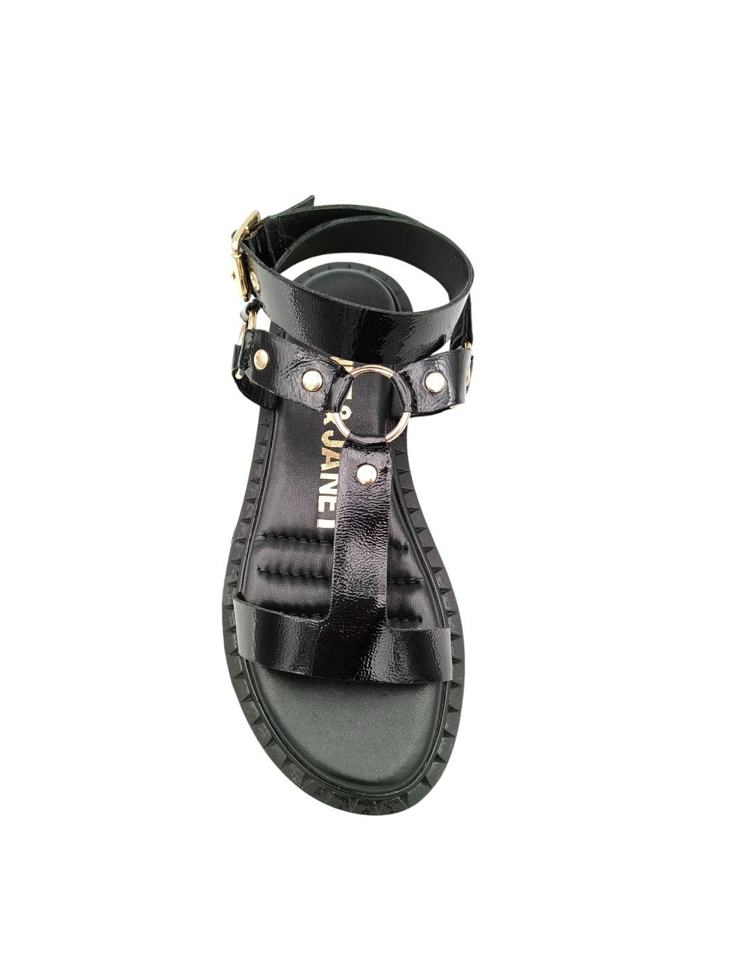 Sandalias Janet de tiras en charol negro