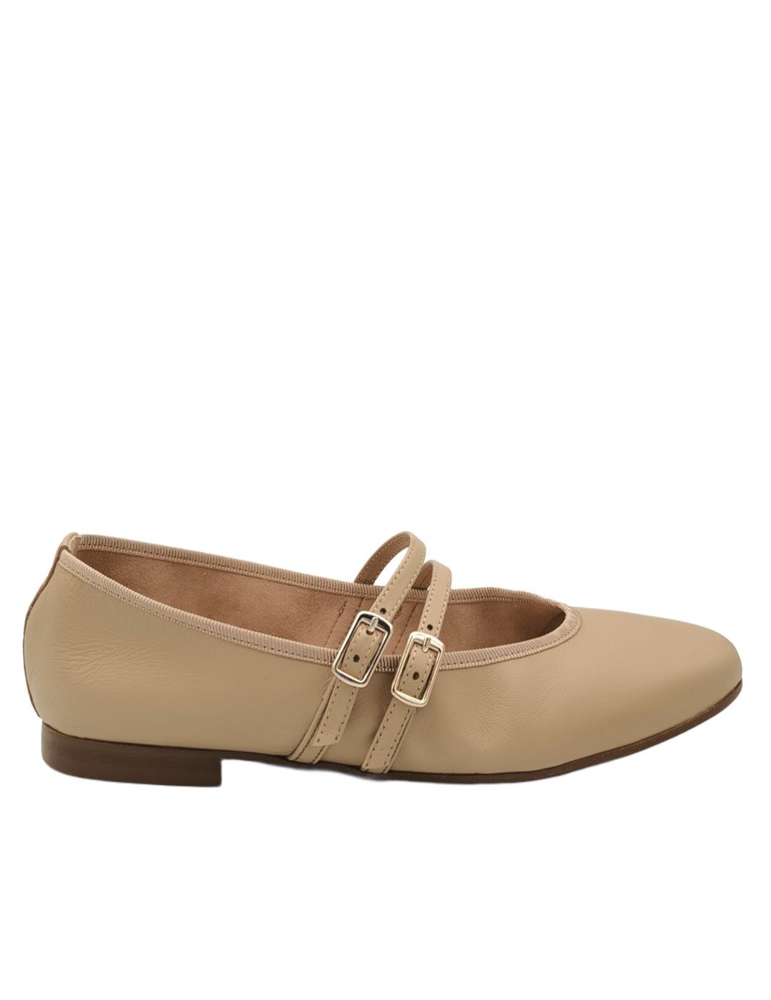 Bailarina Bryan tierra merceditas mujer