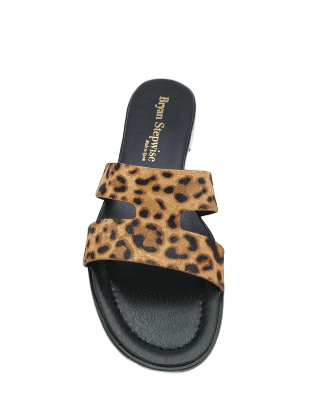 Sandalia leopardo de pala Bryan 1547