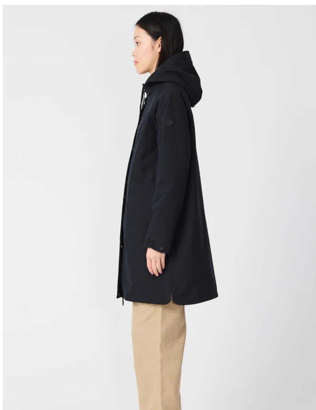 Abrigo TANTÄ Oluja en negro para mujer 