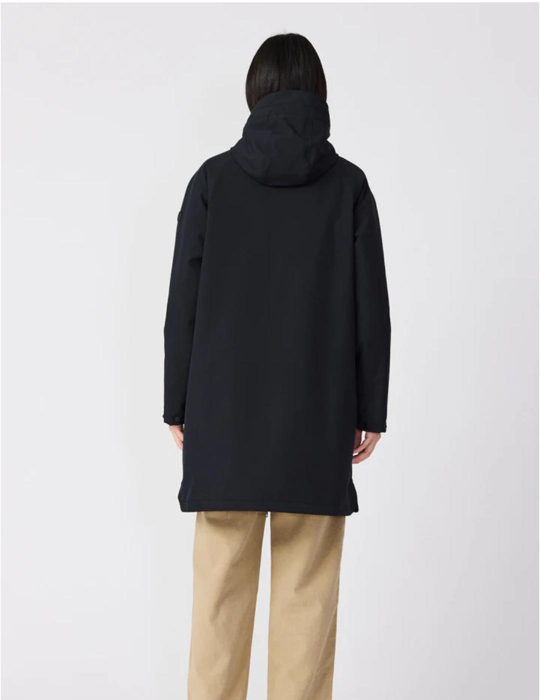 Abrigo TANTÄ Oluja en negro para mujer 