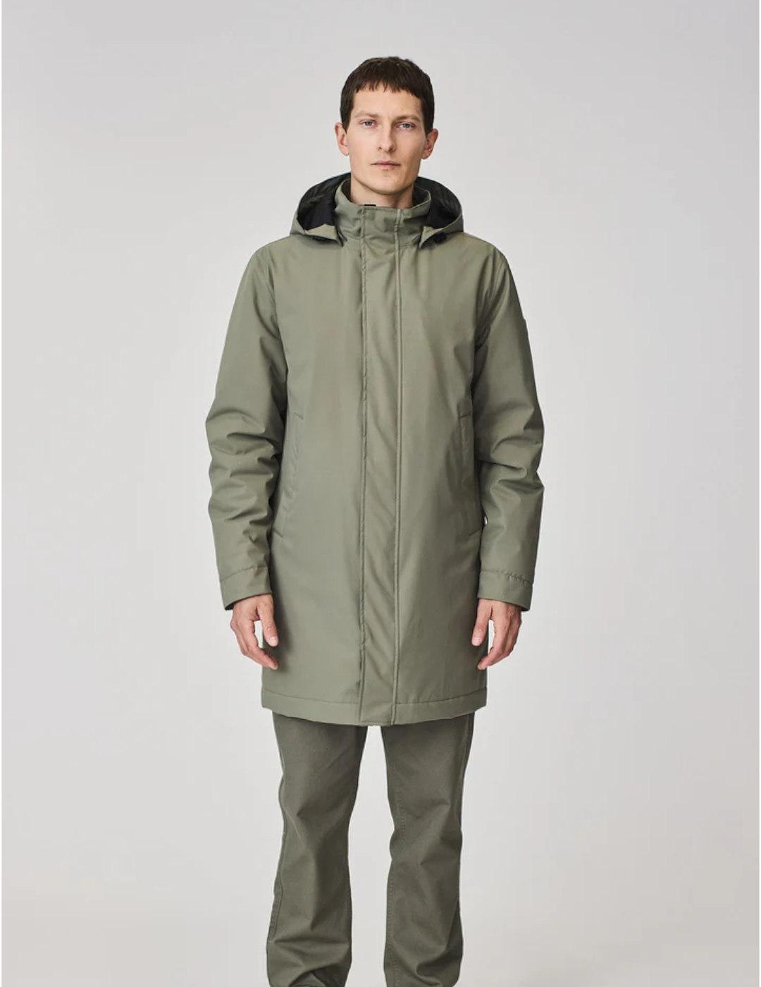 Abrigo TANTÄ Nun en verde para hombre 