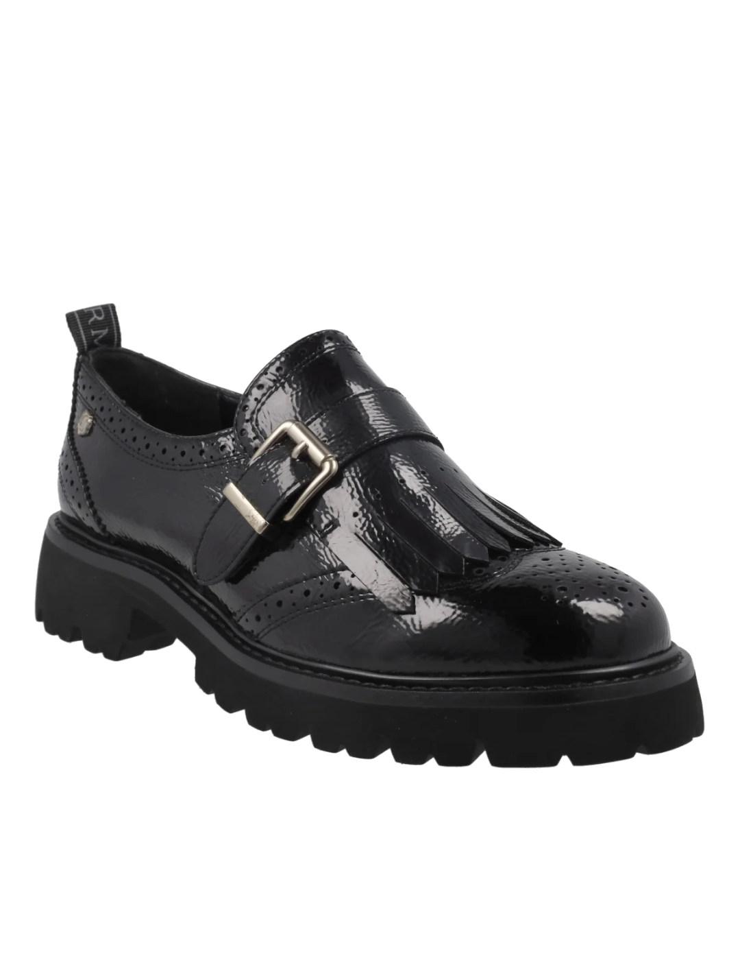 Mocasines Carmela en charol negro mujer