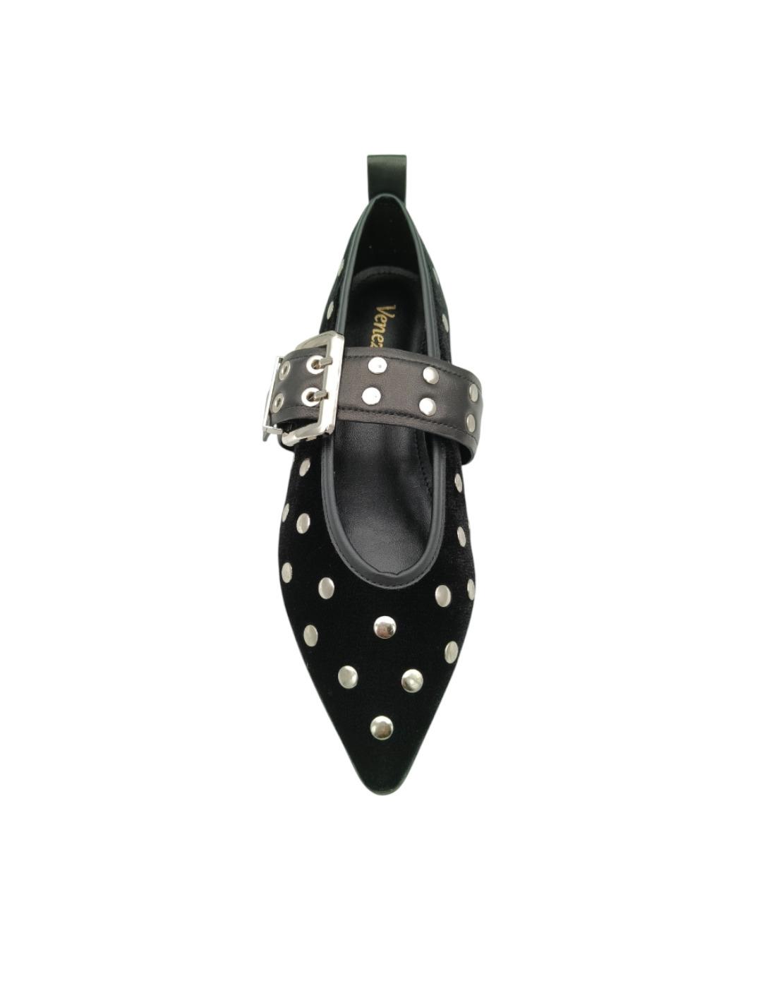 Bailarina Venezianas en terciopelo negro y tachas