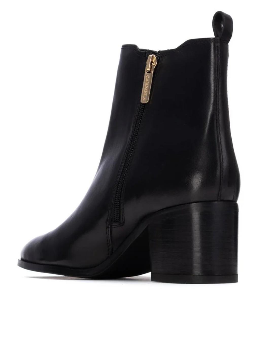 Botines Carmela con tacon en negro mujer