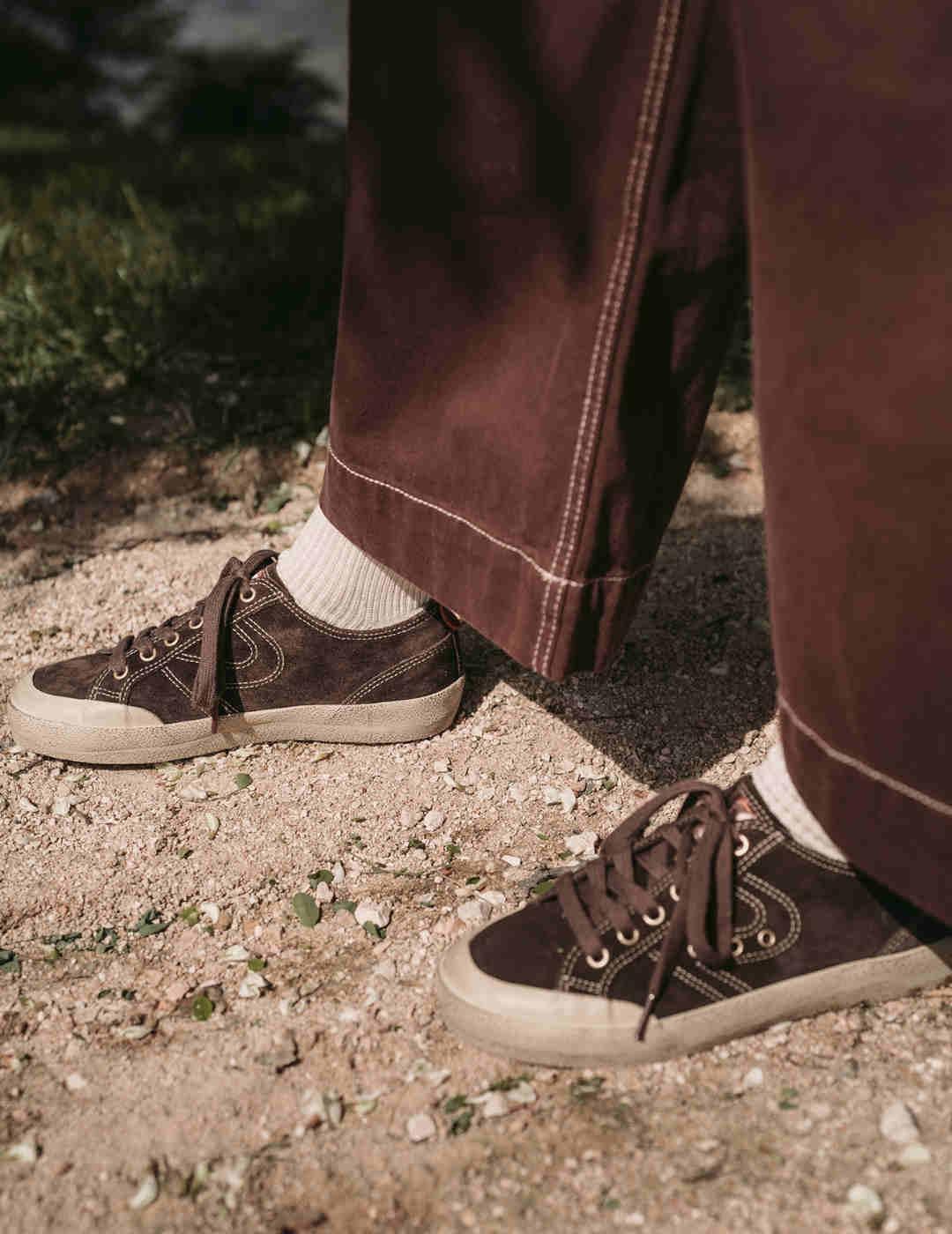 Deportivas Natural world 9040 mujer marron