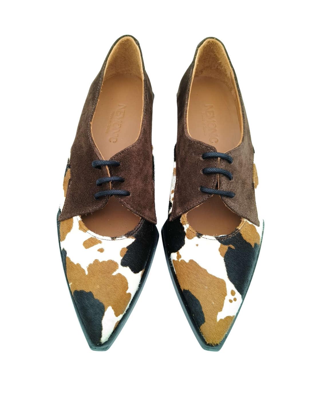 Zapatos Nemonic con cordones animal print mujer