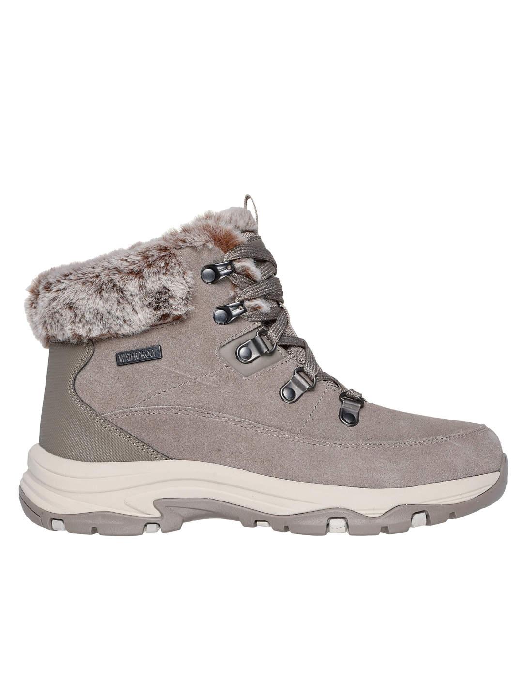 Botines Skechers Trego waterproof para mujer